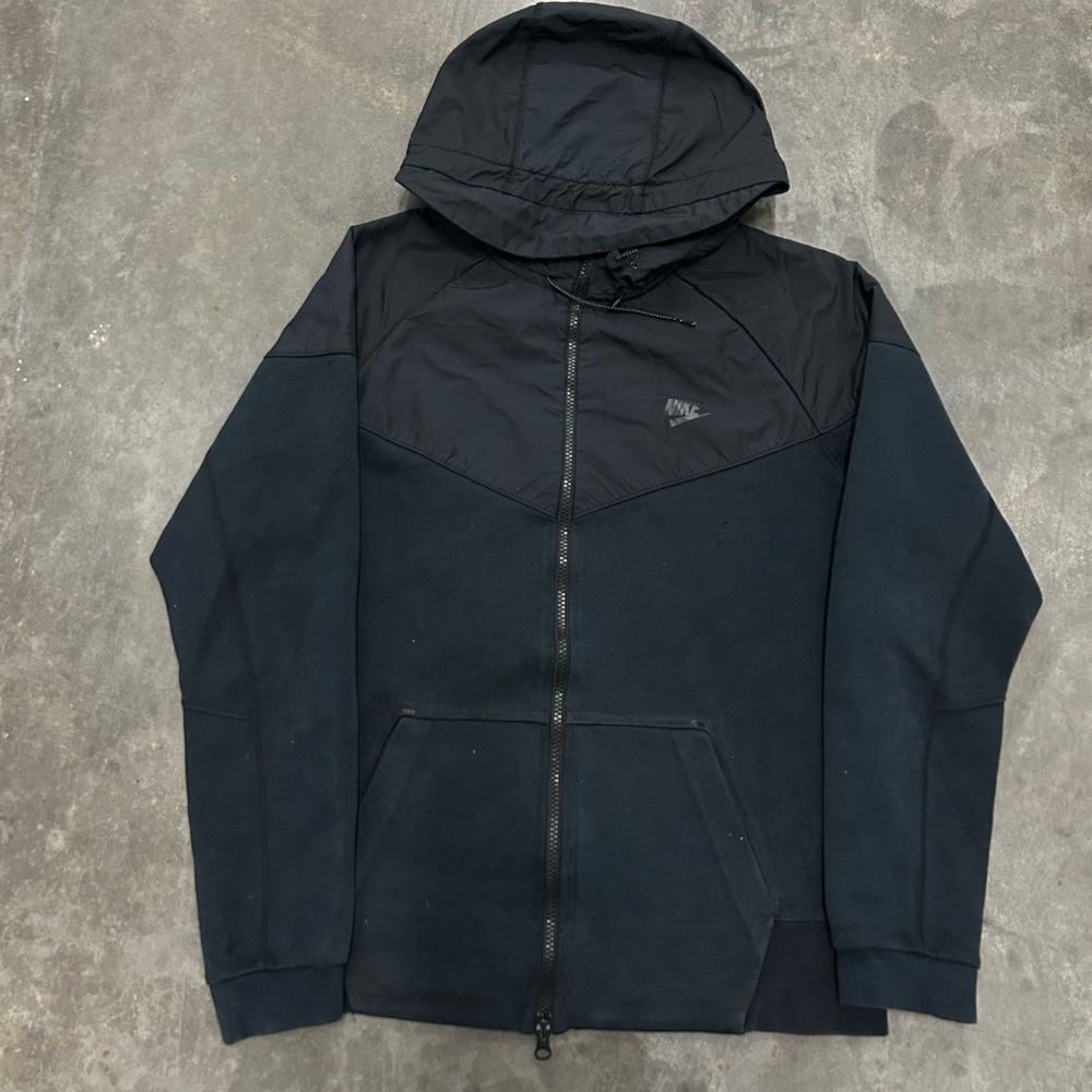 Nike zip up hoodie